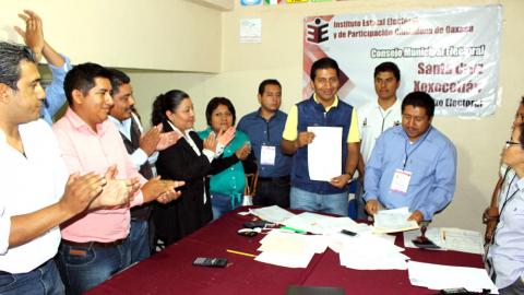 Constancia de Mayoría legitima presidencia de Jarquín en Xoxo